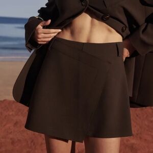 DISSH Julie Bitter Chocolate Tailored Skort Size 8